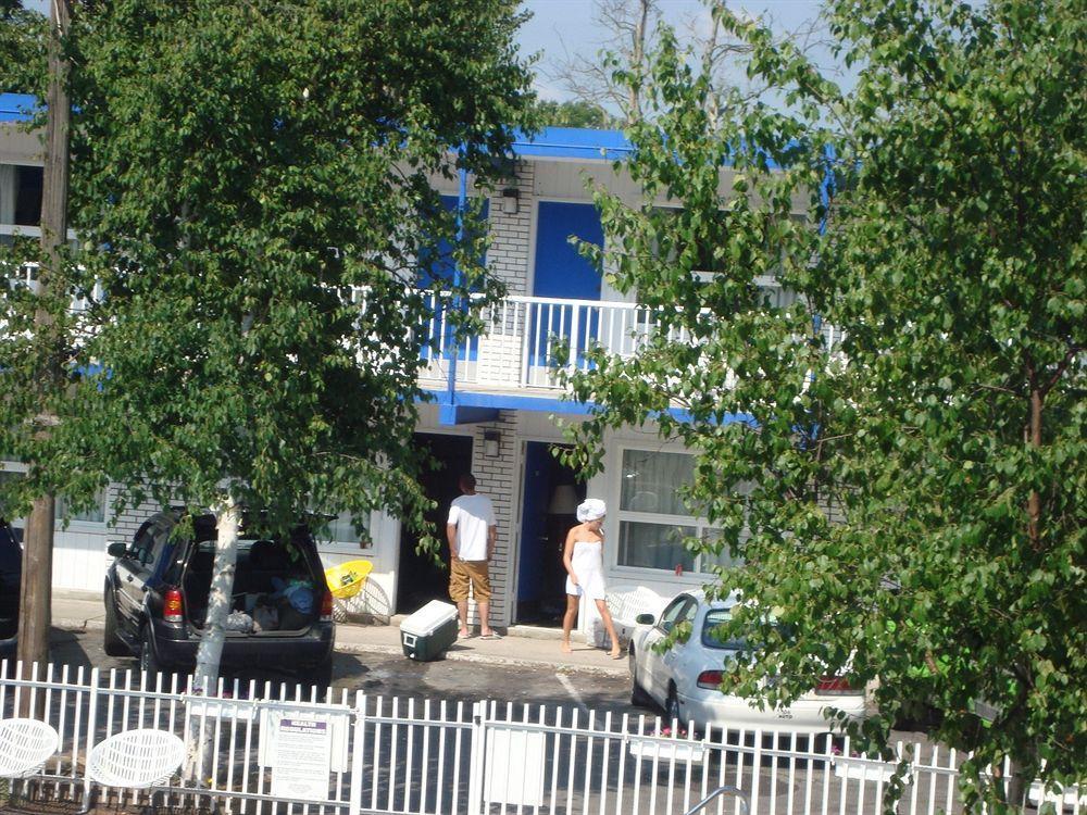 Joys Inn Cataratas do Niágara Exterior foto